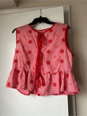 SHEIN Red Gingham Floral Tie-Back Peplum Tank